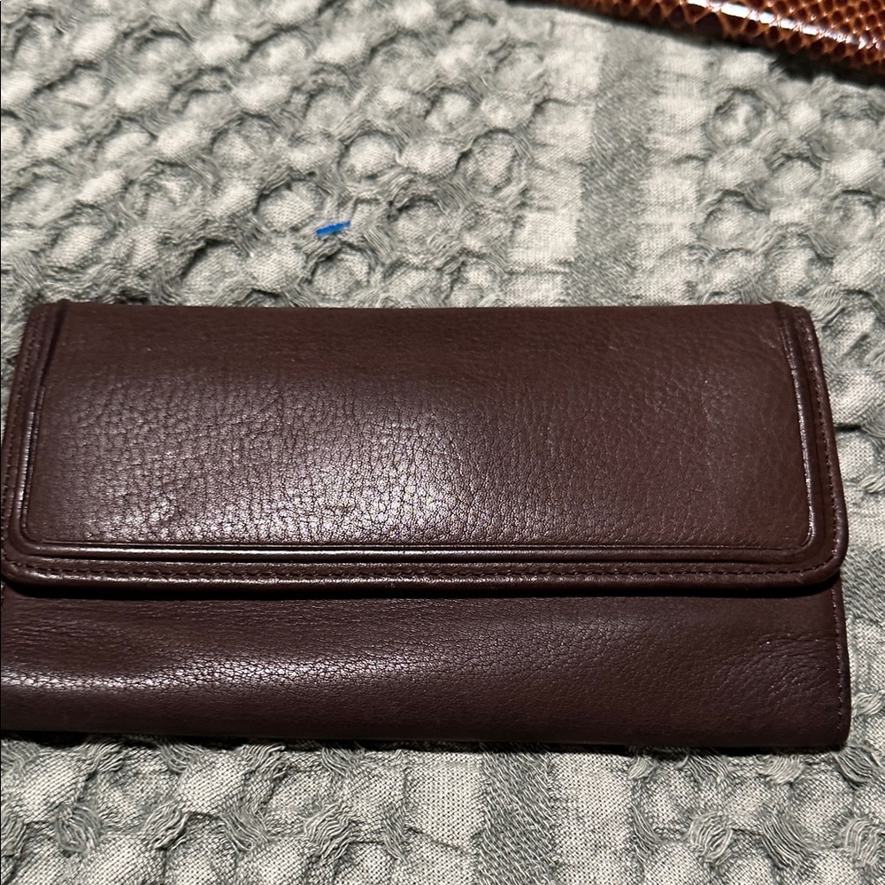 Rolf’s Classic Leather Clutch Wallet in Dark Brown